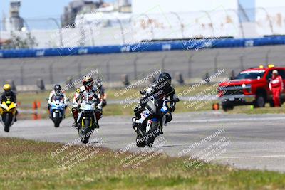 media/Apr-23-2022-Fastrack Riders (Sat) [[cb2d6ae73d]]/LEVEL 1/1145AM TURN 3 AND 4/